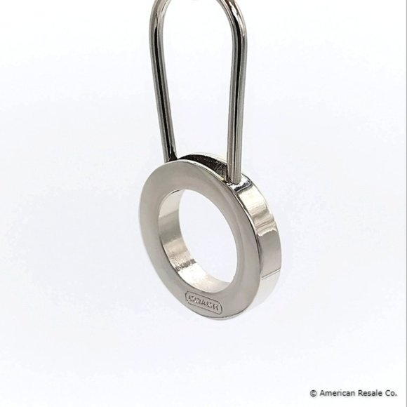 $68 COACH Vintage Sky Blue Enamel Pinch Lock Locket Keychain FOB Purse Charm - Picture 4 of 8